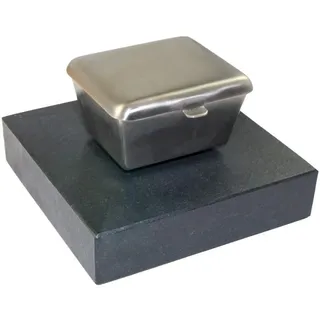 Kunst-Art-Köhl Weihwasserkessel 466 aus Edelstahl montiert auf einem Sockel aus Granit (Black matt geflammt)