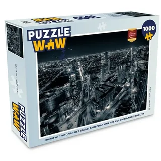 MuchoWow Puzzle Schwarz-Weiß-Fotografie des Stadtbilds von Bogota, Kolumbien, 1000 Puzzleteile, Foto-Puzzle, Bilderrätsel, Puzzlespiele, Klassisch schwarz 48 cm x 68 cm x 2 cm