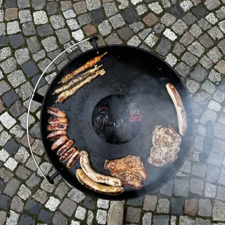 57er Feuerplatte - 4mm stark - made in Germany - für alle 57er Kugelgrills (55 cm) - Grillplatte für Kugelgrill