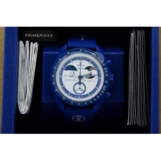 Swatch x Omega Mission to Earthphase Hunter Moon "Snoopy" Moonshine Gold