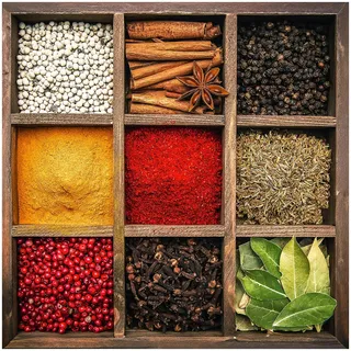 STYLER Küchenbild Spices Box 30 x 30 cm I GEWÜRZVIELFALT I Glasbild mit Gewürzen in Holzbox I Bild für Küche & Esszimmer I Deko Wandbild rustikal I Moderne Küchenbilder Set