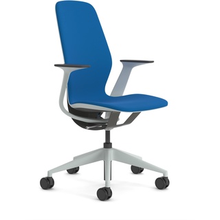 Steelcase Silq Ergonomischer, höhenverstellbarer Stuhl mit Möwengrau/Karbon Metallic Rückenlehne und Königsblau Bezug