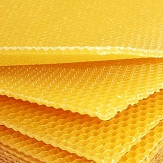 reines Bienenwachs 1Kg Paket – Zertifiziert Made in Germany | 10 Bienenwachsplatten in Verschiedenen Maßen Duft | DIY Bienenwachs-Kerzen selber Machen 1kg Paket (27cm x 42cm min 10stck pro 1kg Paket