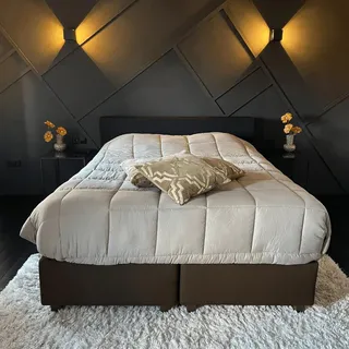 Zelesta Bettdecke Waschbare Ganzjahresdecke Mikrofaser Steppdecke Antiallergisch Schlafdecke Easybed - Taupe & Leinen (135x200cm)