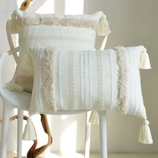 MOCOFO 2er Set Dekorative Kissenbezüge 30x50cm/45x45cm - Beige | Outdoor, super weiche Polyester-Oberfläche, getuftete Quasten & Fransen, für Sofa, Bett & Wohnzimmer