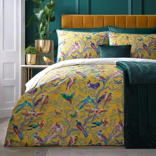 Laurence Llewelyn-Bowen Gelbe Vögel Bettbezug, Doppelbettgröße (200 x 200 cm), weicher 100% Baumwollsatin, 2 Kissenbezüge, Fadenzahl 200, Luxus-Bettwäsche, Vogel-Bettbezug in Gelb