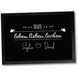 Fußmatte Türmatte personalisiert Willkommen Wunschname Eingang waschbar | Personalisierbare Fußmatte mit Willkommen Motiv für Haustür Flur Wohnung Balkon Terrasse Familie Geschenk für 75 x 50 cm