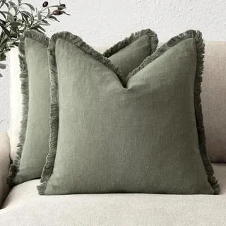 Set Mit 2 Dekorativen Kissenbezügen Aus Leinen Im Boho- Und Landhausstil Mit Fransen Und Quasten Für Sofa, Couch, Bett, Wohnzimmer Und Wohnaccessoires, 45 X 45 Cm, Grün