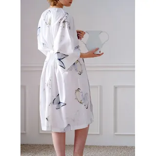 Kimono APELT "Papillon 120x110 col. 80", weiß (mehrfarbig), L:110cm, Baumwolle, Hausmäntel, Kimono mit Bindeband Größe120x110, Baumwoll-Satin, Digitaldruck