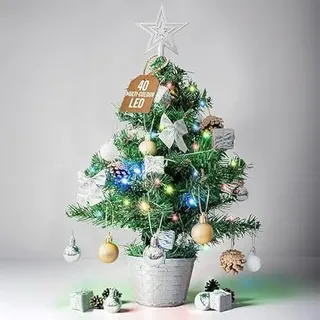 GloBrite Mini Weihnachtsbaum 45cm mit 40 LED Lichtern – Künstlicher Weihnachtsbaum klein, geschmückter Weihnachtsbaum mit Beleuchtung für Tisch, Fensterbank & Schlafzimmer – Schöne Mini Weihnachtsdeko