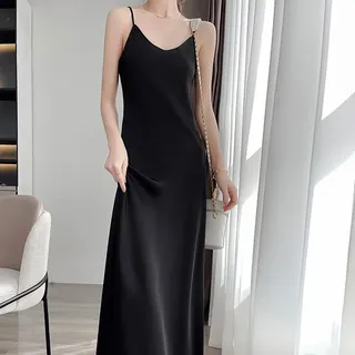 Feminines Satin langes Kleid für Damen, perfekt für besondere Anlässe und Partys (M Schwarz)