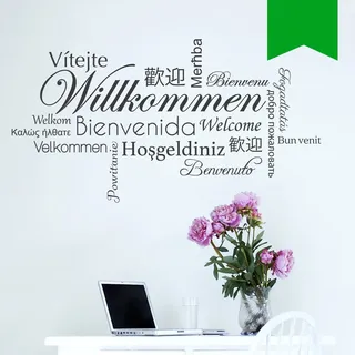 WANDKINGS Wandtattoo - Willkommen in verschiedenen Sprachen - 100 x 54 cm - Gelbgrün - Wähle aus 5 Größen & 35 Farben