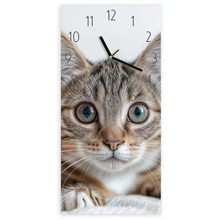 Primedeco Wanduhr Glasuhr Wandkunst Größe 30 x 60 cm mit Motiv Süße Kleine Katze