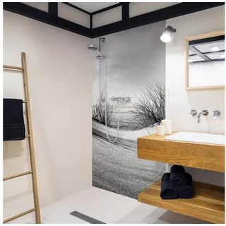 Bilderdepot24 Duschrückwand Strand schwarz weiß Duschrückwand ohne Bohren Dusche Natur, (1-tlg., 0,61 mm starke Folie selbstklebend Wandpaneele Dusche versch. Größen), fugenlose & wasserfeste Motiv Rückwand Wandverkleidung für Duschkabine schwarz 80 cm x 210 cm