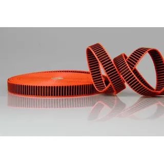 Gurtware aus PP mit 3D Effekt | 20 mm Breite | 50 m Rollenware | Griffig und strapazierfähig | Orange mit schwarzen Balken