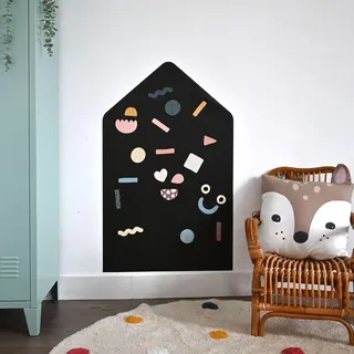 FERFLEX - Magnettafel für Kinder - Haus - Wanddekoration mit wiederpositionierbarem magnetischem Klebeband - wird mit einem Set geometrischer Formen verkauft - 57,6x91,9 cm