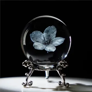 vskikris 60mm Kristallkugel 3D Laser Kirschblüten Figur - Glas Briefbeschwerer & Dekorative Kugel mit Ständer - Glaskugel Ornamente für Zuhause & Büro Dekor, Geschenke für Frauen Mädchen Frau Tochter