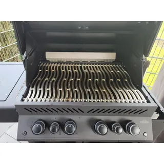 Heckbrennerabdeckung aus Edelstahl, passend für Napoleon - Rogue 425, 525, 625. Prestige 500, 665, Pro500, Pro665, Pro825, Einbaugrills der Serie Prestige und 700
