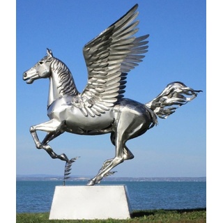 Casa Padrino Luxus Gartendeko Skulptur Pegasus Pferd mit Sockel Silber 288 x 175 x H. 305 cm - Lebensgroße Edelstahl Figur - Luxus Gartenfigur