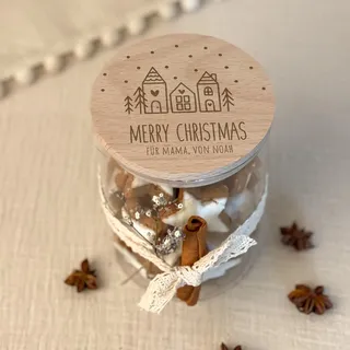 hellomini Personalisiertes Vorratsglas mit Holzdeckel, Keksdose mit Gravur, Geschenk zu Weihnachten, Keksglas mit Buchenholz Deckel, Zwei Größen (Häuschen Gravur, 1000ml)