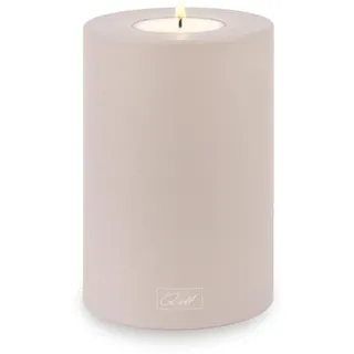 Qult Farluce Trend Cappuccino ∅ 8 + 10 cm • Teelichthalter in Kerzenform • Kerze • Kunststoffkerze in Kerzenoptik • Teelichtkerze mit Teelichteinsatz • inkl. Teelicht (Ø 8 H 12 cm)