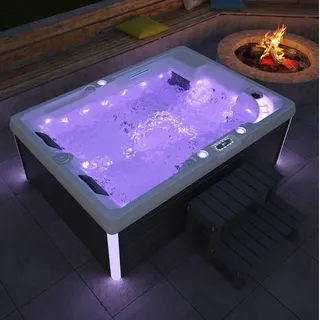 Luxus Outdoor Whirlpool Hot Tub Etna 210x150 cm – Weiß – 36 Massagedüsen, Heizung, Ozon, LED, Wasserfall – Inkl. Einstiegstreppe – Spa für 2–3 Personen – Garten & Terrasse