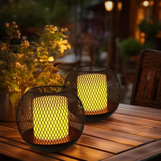 Navaris 2X LED Solar Gartenkerze - Kerzenschein Flackereffekt - Outdoor LED Kerzen Laterne - Garten LED Kerze Set wiederaufladbar - Solarlaterne