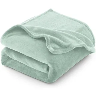luxuskollektion Kuscheldecke 270 x 230 cm Salbeigrün