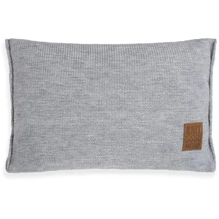 KNIT FACTORY - Uni Kissen - Grau - 60x40 cm | Sofakissen mit Füllung und Bezug - Couchkissen - Zierkissen - Gestrickter Dekokissen - Zeitloses Design