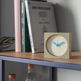 REMEMBER Tischuhr Sand beige