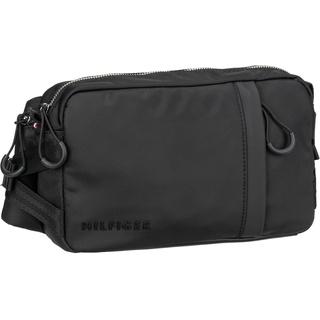 Tommy Hilfiger Tech Essential Crossbody FA22  in Black (3.9 Liter), Sling Bag