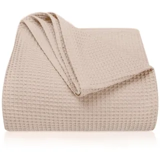 Laynenburg Tagesdecke Waffelpique aus 100% Baumwolle – Baumwolldecke, Kuscheldecke, Wohndecke als Sommerdecke, Bett-Überwurf, Couch-Überwurf, Sofa-Decke beige 220 cm x 240 cm