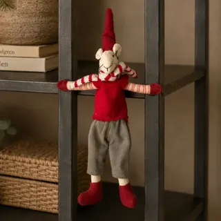 Wichtel Noa rotes Shirt, mit Magnet Nisse Skandinavisch Weihnachtsdeko Deko