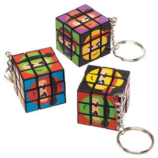 Baker Ross AT984 Puzzlewürfel-Schlüsselanhänger, Ninja, 4 Stück, kleine Spiele für Kinder, innovatives Spielzeug für Kinder zu Weihnachten, ideal für Party, Geschenke, Gewinnbeutel und Strumpffüller