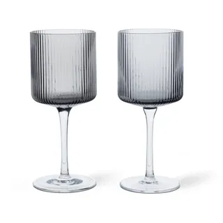Ferm Living - Ripple Weißweinglas (2er-Set), smoked grey