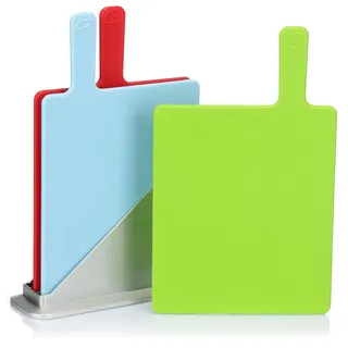 COM-FOUR® 3x Schneidebrett aus Kunststoff in tollen Farben - robuste Schneidbretter mit Halter - Brettchen zum Schneiden von Fleisch, Obst und Gemüse (3 Stück - 32 cm - grün rot blau)