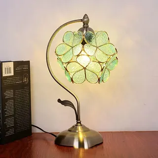 LOGT Tiffany Tischlampe mit Buntglas und Blütenblättern Schreibtischlampe Handgefertigte Vintage Pastorale Barock Tischleuchte European Flower Deco Lampe Vintage für Wohnzimmer Schlafzimmer Café Bar