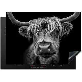 KitchenYeah© Herdabdeckplatte Einteilig Induktionsmatte Küche Abdeckung Ceranfeld Herd Abdeckplatte Vinyl Matte Aufrollbar Schottisches Hochlandrind - Kuh - Schwarz und Weiß - Tiere - 75x52 cm