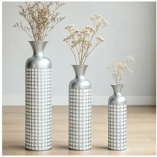 BlingBin Bodenvase Bodenvase Große 3er Set (50/66/83 cm) - Metallvasen mit Rillenmuster (3er Set, 3 St., Groß: 20*20*83CM/Mittel: 17*17*65CM/Klein: 14*14*50CM), Dekorative Vase für Wohnzimmer, Flur und Schlafzimmer, Silber silberfarben