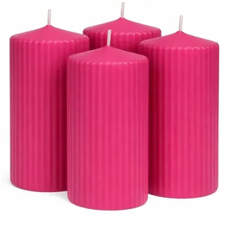 Geriffelte Stumpenkerzen 4er Set durchgefärbt 130x70 mm – Premium Rillenkerzen Made in Germany – 61h Brenndauer – Moderne Deko Kerzen für Adventskranz & Tischdeko (Fuchsia)