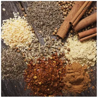 Wallario Memoboard Aromatische trockene Gewürze in der Küche braun