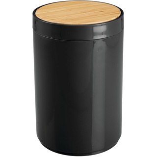 mDesign praktischer Mülleimer Küche – moderner Abfalleimer aus Bambus und Kunststoff für Bad, Büro und Küche mit 5l Fassungsvermögen – stabiler Papierkorb mit Deckel – schwarz und bambusfarben