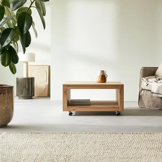Quadratischer Couchtisch Anoa aus massivem Eichenholz mit Knoten