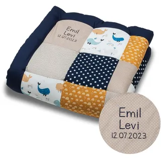 ULLENBOOM Krabbeldecke für Baby mit Personalisierung, 100% OEKO-TEX Materialien, Wale 120x120 cm - Babydecke mit Namen und Datum, ideal als Spieldecke und personalisiertes Baby Geschenk zur Geburt