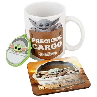 Pyramid Europe GmbH Mandalorian Geschenkset Yoda Baby 3-teilig - Tasse, Untersetzer, Schlüsselanhänger, in Geschenkverpackung., GP85463, beige