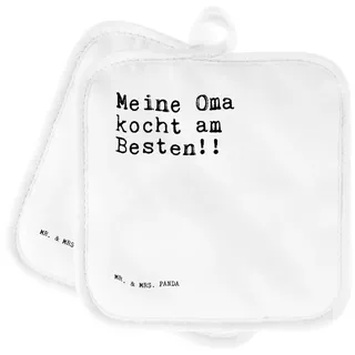 Mr. & Mrs. Panda Topflappen Meine Oma kocht am..., 2er Set Topflappen, Weiß, Enkel, Sprüche, top, (Packung), Zwei Topflappen Großeltern Spruch Sprüche Weisheiten Zitate Lustig weiß