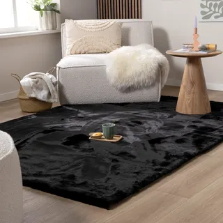 FRAAI | Home & Living Hochflor Teppich - Comfy Supreme Schwarz - 230x330 cm - Shaggy, Einfarbig - Modern, Skandinavisch - Wohnzimmer, Esszimmer, Schlafzimmer - Fellteppich