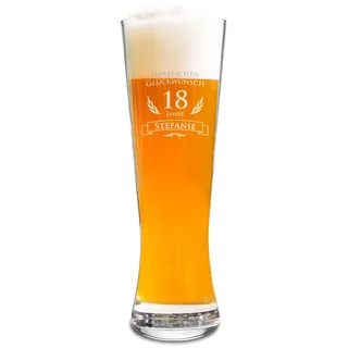 AMAVEL Weizenbierglas mit Gravur zum 18. Geburtstag - Personalisiert mit Namen - 0,5l Bierglas – individuelles Weizenglas als Geburtstagsgeschenk für Männer zur Volljährigkeit
