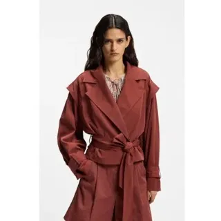 BOSS für Damen. 50556385 Kurzer Trenchcoat mit dunkelrotem Gürtel (40), Lässig, Viskose, Bordeaux