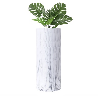 wuuhoo I Pflanzkübel Lily in weißer Marmoroptik mit Pflanzeinsatz I Wetterfest für Innen und Außen I Pflanzsäule, Bodenvase wasserdicht aus frostbeständigem Fiberglas 120 cm